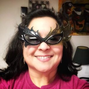 Meet your Posher, Maria